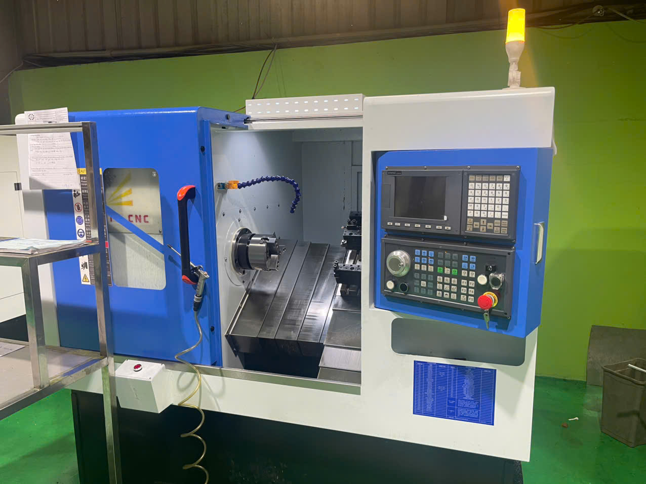 Máy tiện CNC MIMOTO